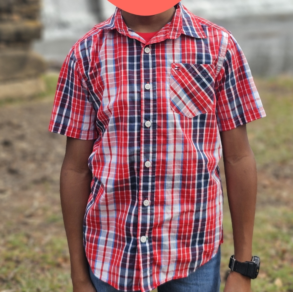 BOYS TOMMY HILFIGER BUTTON DOWN